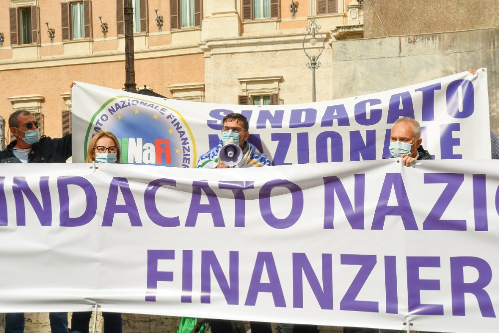 La strutturazione capillare sui territori e la crescita del SINAFI deve essere patrimonio di tutti i finanzieri, altrimenti avremo fallito inconsapevolmente